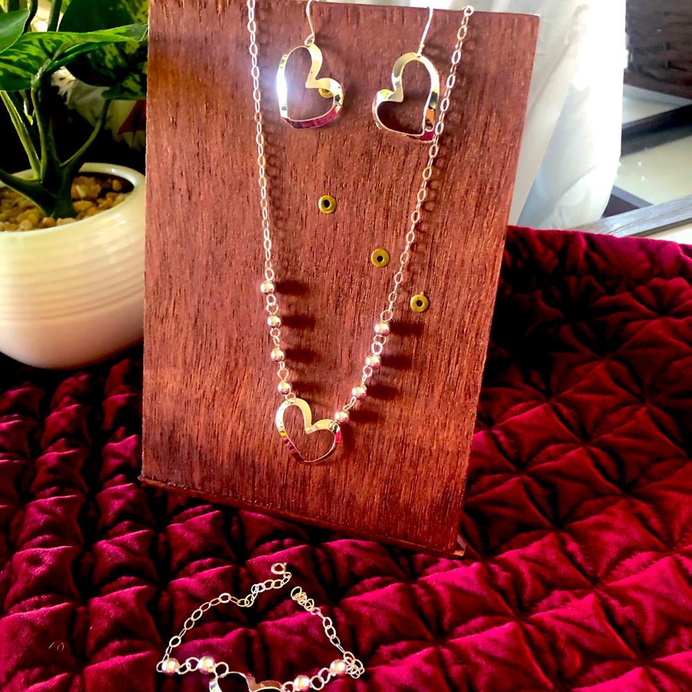 Collar , aretes y Pulcera de Plata 925